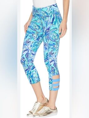 Lilly Pulitzer Luxletic Weekender Crop Leggings Bennett Blue Preppy Athleisure